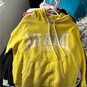 Yello forwvee 21  “Miami” hoodie